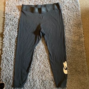 Nike leggings